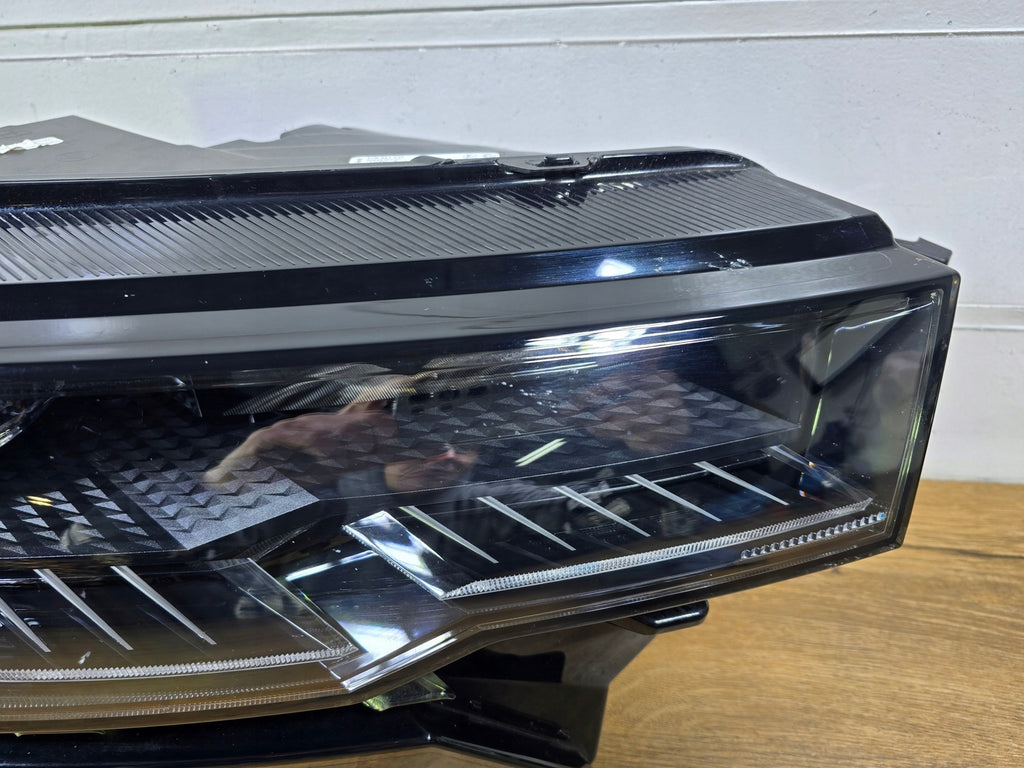 Frontscheinwerfer Skoda Karoq 57B941036B Rechts Scheinwerfer Headlight SCH7252269535ly