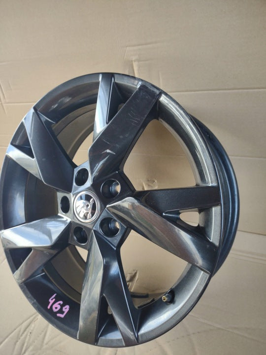 1x Alufelge 17 Zoll 6.5" 5x112 46ET 5E3601025 Skoda Octavia 5e3 Rim Wheel FEL7166060361yp