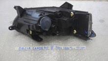 Laden Sie das Bild in den Galerie-Viewer, Frontscheinwerfer Dacia Sandero III 260607161R LED Links Scheinwerfer Headlight