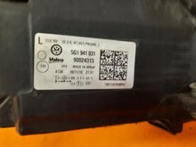Load image into Gallery viewer, Frontscheinwerfer VW Golf VII 5G1941031 Links Scheinwerfer Headlight SCH5503873227tg