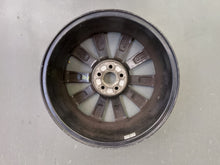 Load image into Gallery viewer, 1x Alufelge 17 Zoll 7.0" 5x100 46ET Glanz 5JJ601025A Skoda Fabia I Rim Wheel FEL1501080113sf