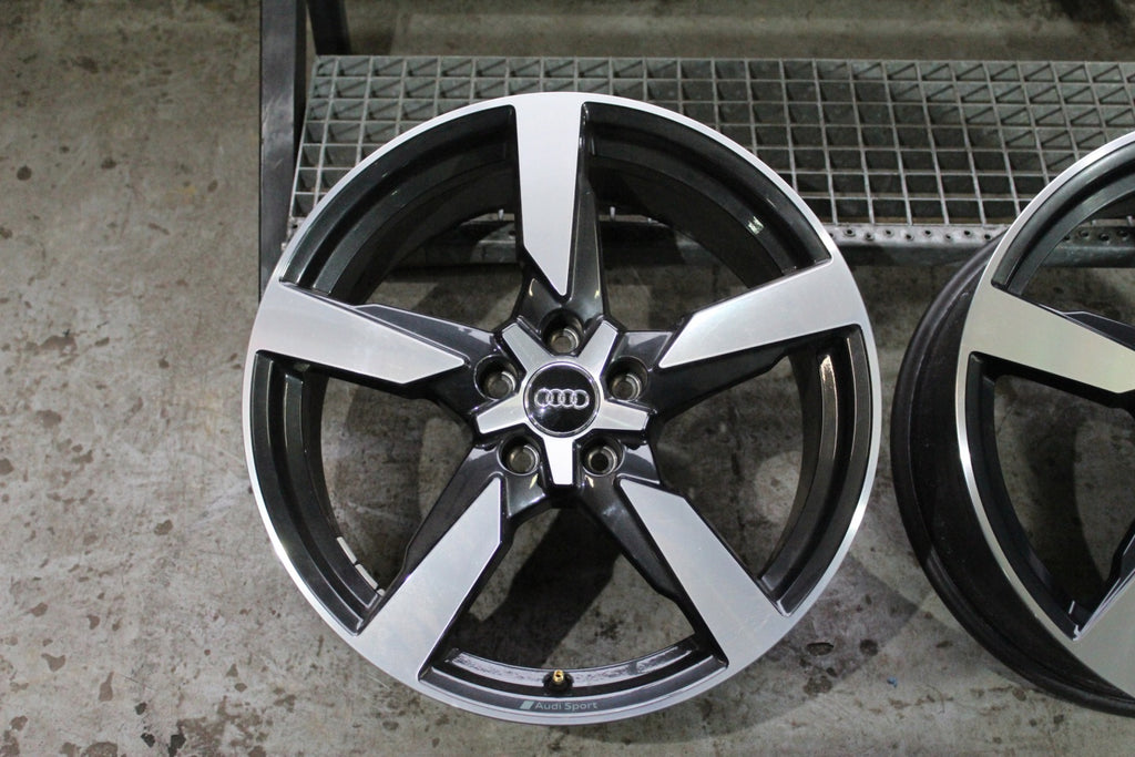 4x Alufelge 19 Zoll 9.0" 5x112 52ET Glanz Schwarz 8S0601025 Audi Tt Rim Wheel FEL7677998751qi