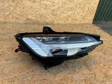 Laden Sie das Bild in den Galerie-Viewer, Frontscheinwerfer Volvo V60 II S60 III 32404680 Full LED Rechts Headlight SCH2006259300rv