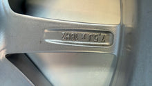 Load image into Gallery viewer, 1x Alufelge 18 Zoll 7.5" 5x112 48 5ET A1784010000 Mercedes-Benz Cla Rim Wheel FEL9979786978oo