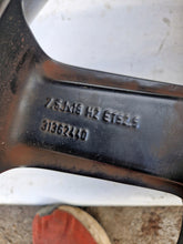 Load image into Gallery viewer, 1x Alufelge 18 Zoll 7.5" 5x108 52 5ET 31362440 Volvo V40 Rim Wheel FEL6692651902fb