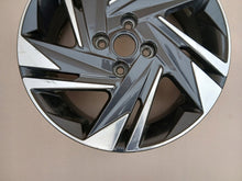 Laden Sie das Bild in den Galerie-Viewer, 1x Alufelge 16 Zoll 6.0" 4x100 50ET Glanz 52910Q0200 Hyundai Bayon Rim Wheel FEL5745382971vw
