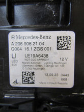 Laden Sie das Bild in den Galerie-Viewer, Frontscheinwerfer Mercedes-Benz W206 A2069062104 LED Links Headlight SCH7979871270ne