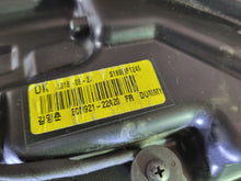 Laden Sie das Bild in den Galerie-Viewer, Frontscheinwerfer Mitsubishi Outlander III ECM921-22A20 Rechts Headlight