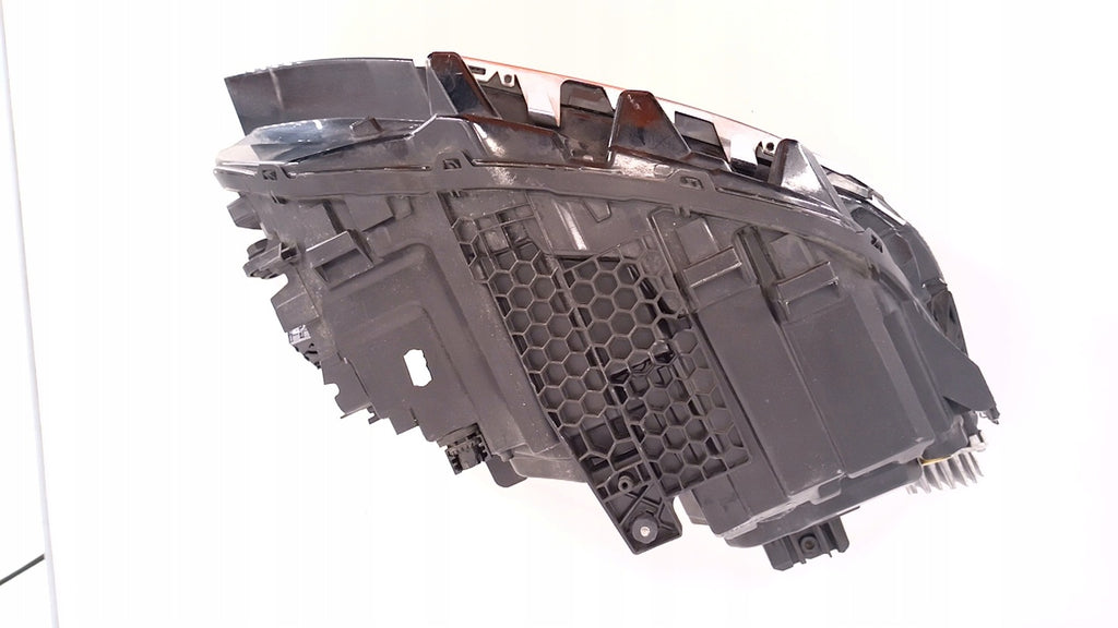 Frontscheinwerfer VW Passat B8 3G1941081P LED Ein Stück (Rechts oder Links)