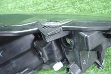 Load image into Gallery viewer, Frontscheinwerfer Toyota Yaris Links Scheinwerfer Headlight SCH4437043752jz