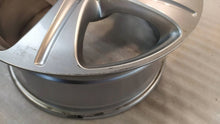 Load image into Gallery viewer, 1x Alufelge 18 Zoll 8.0" 5x112 43ET Glanz Silber A2134011400 Mercedes-Benz W213 FEL9293957612ze