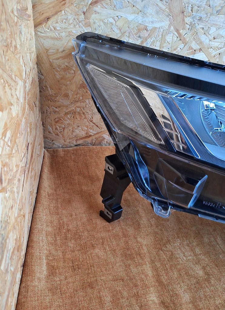 Frontscheinwerfer Mitsubishi Asx 8301D482 LED Rechts Scheinwerfer Headlight