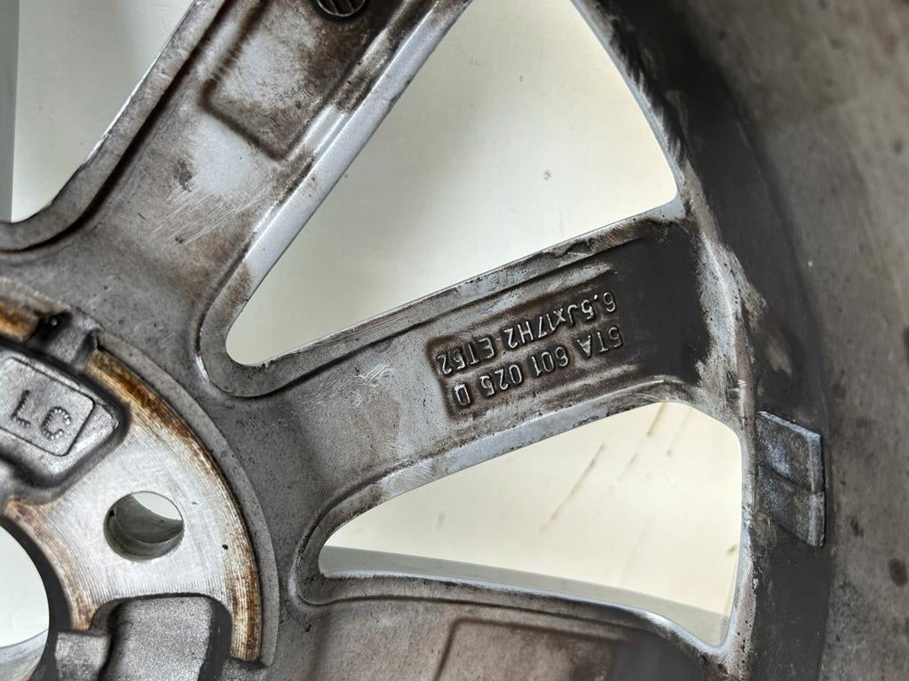 1x Alufelge 17 Zoll 6.5" 5x112 5TA601025 VW Touran Rim Wheel FEL1383054492ln