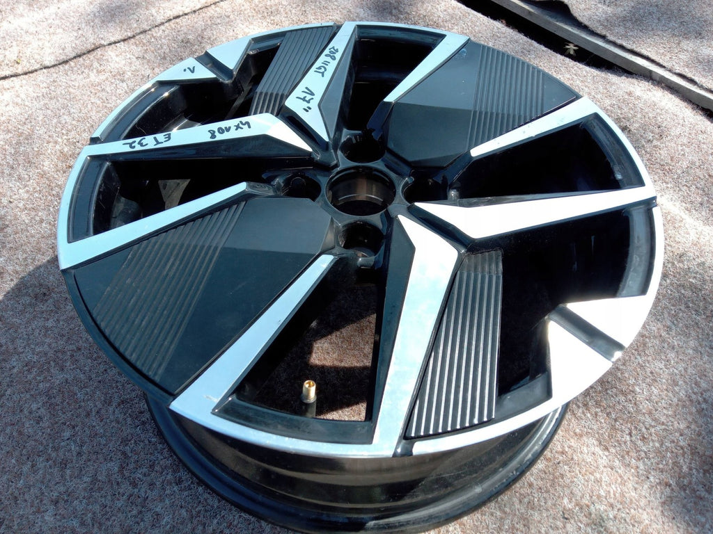 1x Alufelge 17 Zoll 4x108 9851308480 Peugeot 208 Ii Rim Wheel FEL4094305832yg