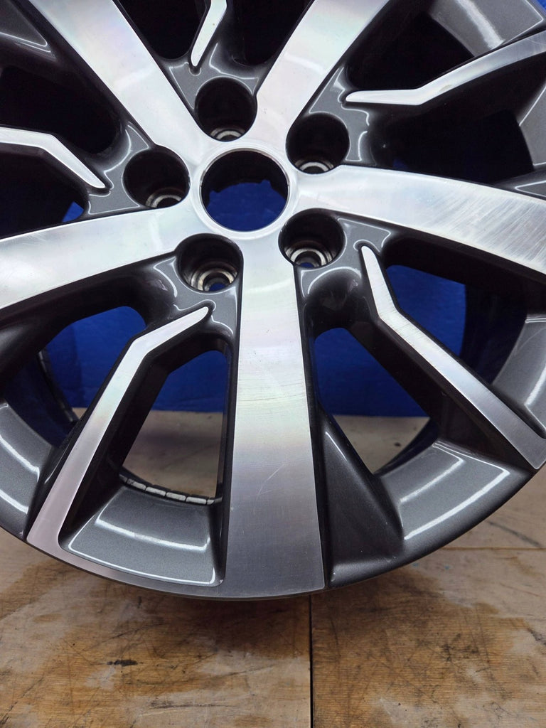 1x Alufelge 17 Zoll 7.0" 5x108 46ET 9810098577 Toyota Proace Rim Wheel FEL3789507433bf