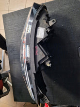 Laden Sie das Bild in den Galerie-Viewer, Frontscheinwerfer Renault Scenic 260606727R Links Scheinwerfer Headlight SCH2205432801wz