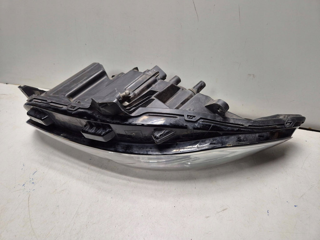Frontscheinwerfer Ford Mondeo DS7313W029 Rechts Scheinwerfer Headlight SCH6825022266rq
