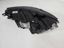 Load image into Gallery viewer, Frontscheinwerfer VW Passat 3J1941036 Rechts Scheinwerfer Headlight SCH1866640735uj