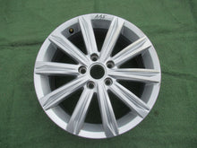 Load image into Gallery viewer, 1x Alufelge 17 Zoll 6.5&quot; 5x112 52ET Glanz Silber 5TA601025D VW Touran Golf