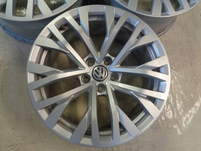 4x Alufelge 18 Zoll 8.0" 5x112 25ET Glanz Silber 760601025H VW Touareg Rim Wheel FEL5146778356tk