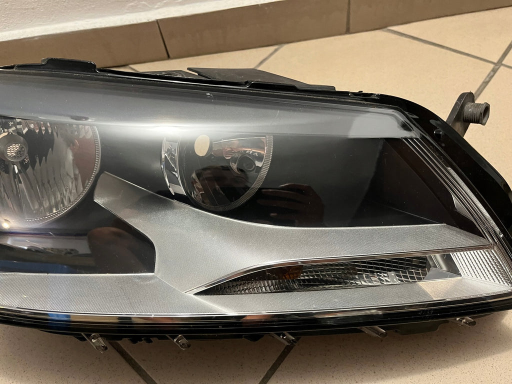 Frontscheinwerfer VW Passat B7 3AB941006 Rechts Scheinwerfer Headlight SCH7628953275iq