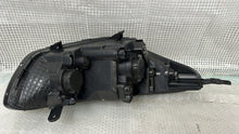 Laden Sie das Bild in den Galerie-Viewer, Frontscheinwerfer Hyundai I20 92101-4P500 Links Scheinwerfer Headlight