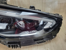 Laden Sie das Bild in den Galerie-Viewer, Frontscheinwerfer Mercedes-Benz W206 A2069066903 A2069068003 LED Ein Satz SCH7487588385xl