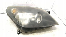 Load image into Gallery viewer, Frontscheinwerfer Opel Astra H 24451033 Rechts Scheinwerfer Headlight SCH8821696593vz