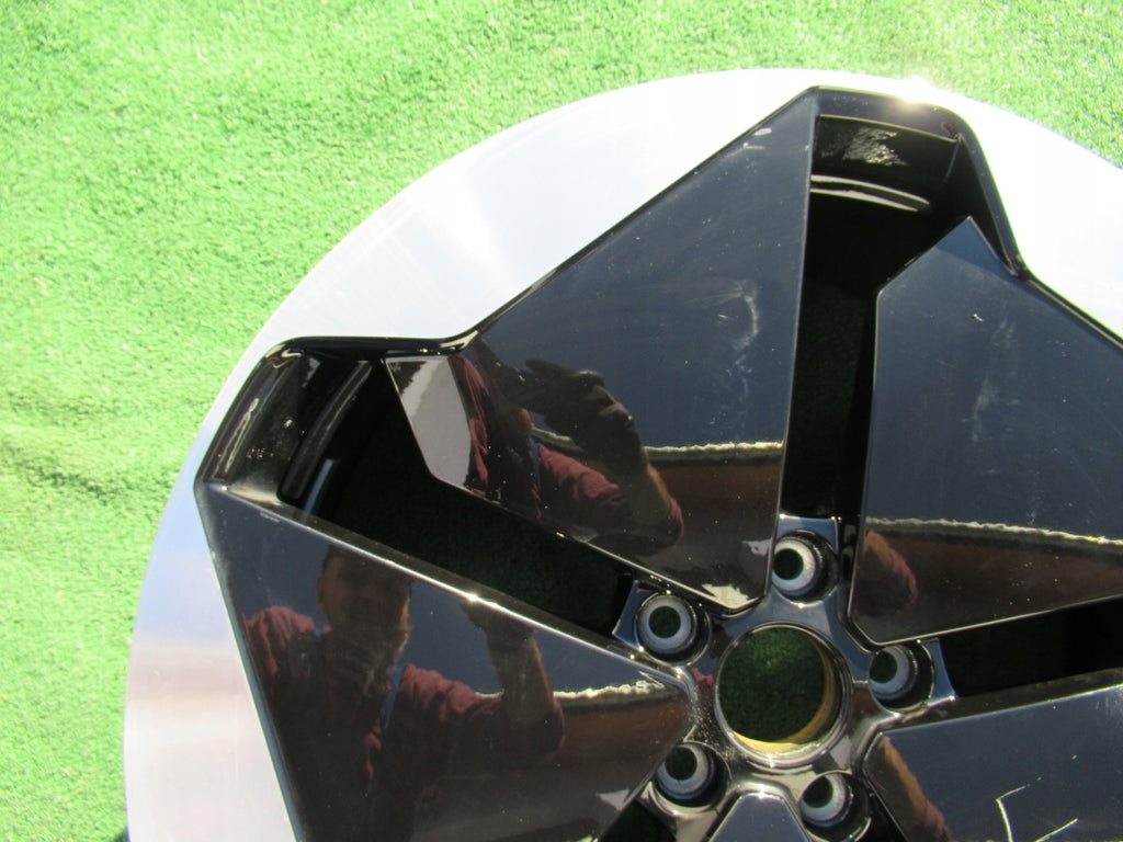 1x Alufelge 20 Zoll 7.5" 5x112 44ET Glanz Schwarz 10A601025 VW Id.3 Id.5 Id.4 FEL4669193305jh