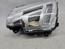 Load image into Gallery viewer, Frontscheinwerfer Volvo 24056510 Full LED Rechts Scheinwerfer Headlight SCH8821397882im