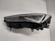 Laden Sie das Bild in den Galerie-Viewer, Frontscheinwerfer Seat Leon 5FB941035B Links Scheinwerfer Headlight SCH1981283384yz