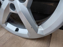Laden Sie das Bild in den Galerie-Viewer, 4x Alufelge 16 Zoll 6.5" 5x112 43ET Glanz Silber 81A601025 Audi A4 A3 Rim Wheel FEL5952866774xo