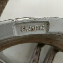 Laden Sie das Bild in den Galerie-Viewer, 4x Alufelge 17 Zoll 6.5" 5x112 44ET Glanz Silber Rim Wheel FEL4525304200jp