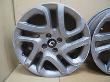 Laden Sie das Bild in den Galerie-Viewer, 1x Alufelge 17 Zoll 6.5&quot; 4x100 40ET 403005727R Renault Clio IV Captur 1