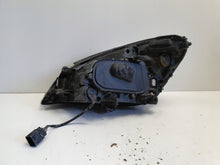 Load image into Gallery viewer, Frontscheinwerfer Volvo S60 II V60 31383063 89907388 Xenon Rechts Headlight SCH2333678202ag