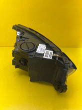Laden Sie das Bild in den Galerie-Viewer, Frontscheinwerfer BMW 5 F07 7199614-22 7271907-09 Xenon Rechts oder Links SCH2331081864zd