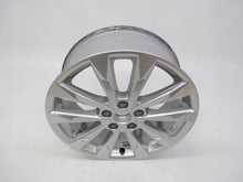 Laden Sie das Bild in den Galerie-Viewer, 1x Alufelge 18 Zoll 7.0" 5x112 43ET Glanz Silber 83A601025G Audi Q3 Rim Wheel FEL7521511926jv