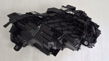Laden Sie das Bild in den Galerie-Viewer, Frontscheinwerfer Skoda Octavia IV 5E4941035 Full LED Links Headlight SCH4135427647tf
