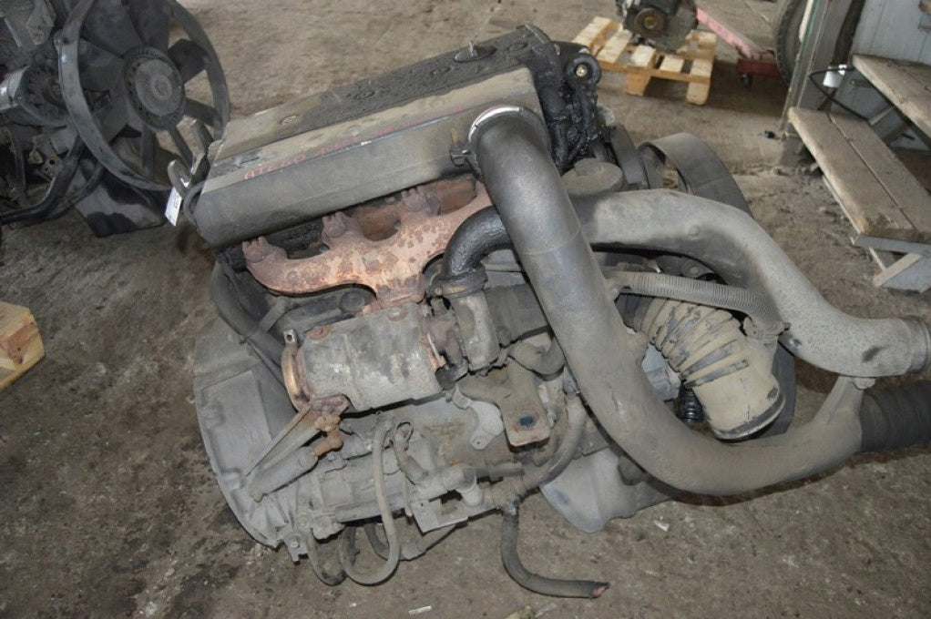 Motor Mercedes-Benz MERCEDES 1998 Diesel Engine Unkomplett