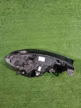 Laden Sie das Bild in den Galerie-Viewer, Frontscheinwerfer Fiat Tipo 52198245 Links Scheinwerfer Headlight SCH1236148683lt
