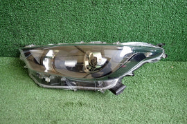 Frontscheinwerfer Toyota Yaris Ein Stück (Rechts oder Links) Headlight SCH3890112194qm