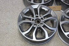 Laden Sie das Bild in den Galerie-Viewer, 4x Alufelge 17 Zoll 7.0" 5x112 48 5ET Glanz A2054010200 Mercedes-Benz W205 FEL7864485940je