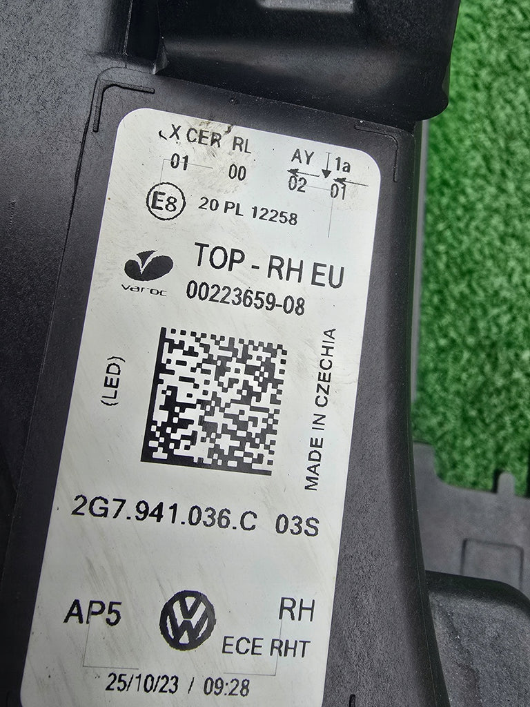 Frontscheinwerfer VW Taigo 2G7941036C Full LED Rechts Scheinwerfer Headlight SCH7447775318il