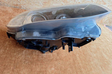 Laden Sie das Bild in den Galerie-Viewer, Frontscheinwerfer BMW 3 E93 Coupe E92 7239920-07 Xenon Rechts Headlight
