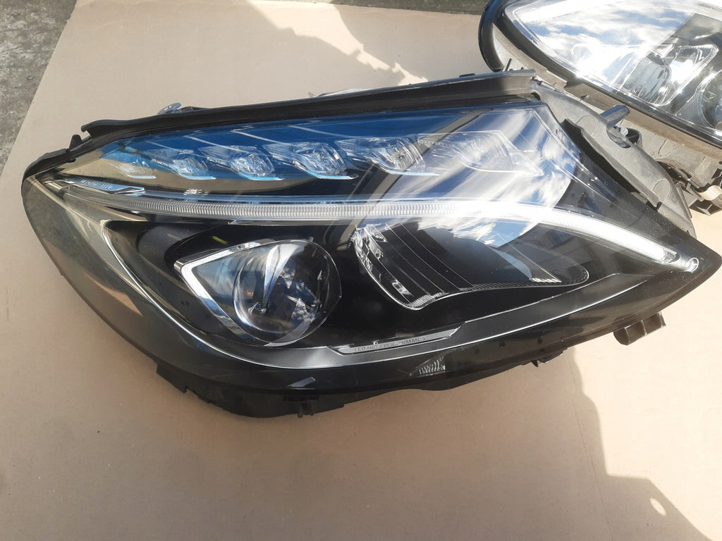 Frontscheinwerfer Mercedes-Benz W205 A2059062604 LED Rechts oder Links