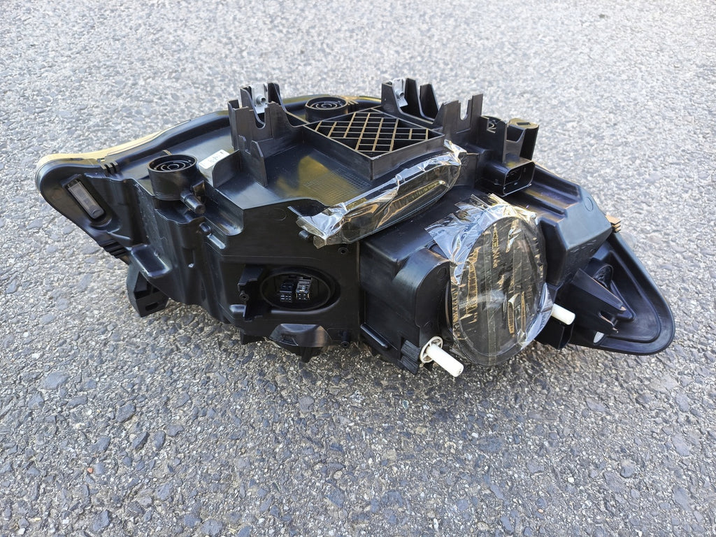 Frontscheinwerfer BMW 2 F22 F23 63117304465 LED Links Scheinwerfer Headlight SCH8140247206zg