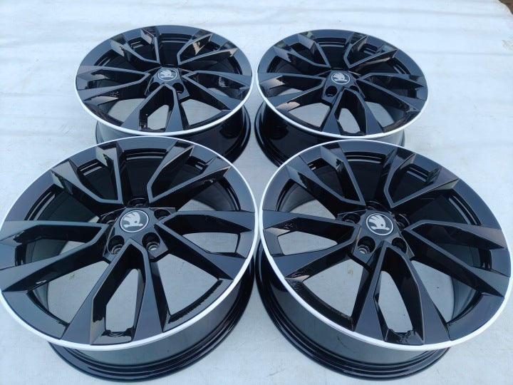 4x Alufelge 18 Zoll 7.0" 5x112 45ET Glanz Schwarz 57A601025AS Skoda Kodiaq FEL5801188221cs
