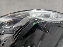 Load image into Gallery viewer, Frontscheinwerfer Peugeot 208 90068513 Rechts Scheinwerfer Headlight SCH8492169801qa