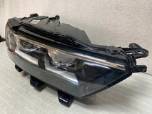 Load image into Gallery viewer, Frontscheinwerfer VW T Roc T-Roc 2GA941036 LED Rechts Scheinwerfer Headlight SCH2650972249en