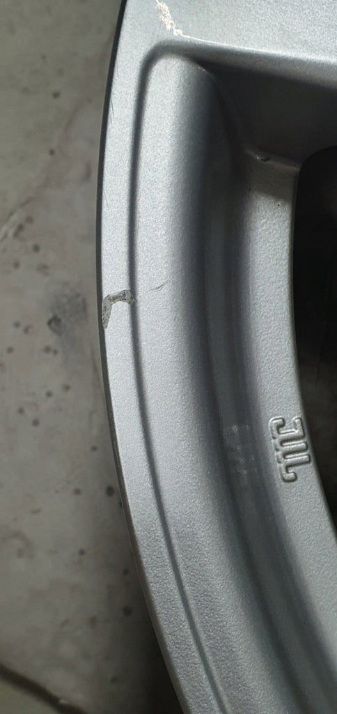 1x Alufelge 18 Zoll 7.0" 5x114.3 41ET 52910-2B385 Hyundai Santa I Rim Wheel FEL2304871018oz